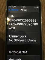 iPhone SE - Flawless Condition - Apple Warranty Remaining