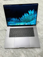 MacBook Pro M1 Max 16" 64GB 1TB with free software