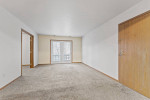 Toledo-Beautiful 2 Bed 1 Bath Upper