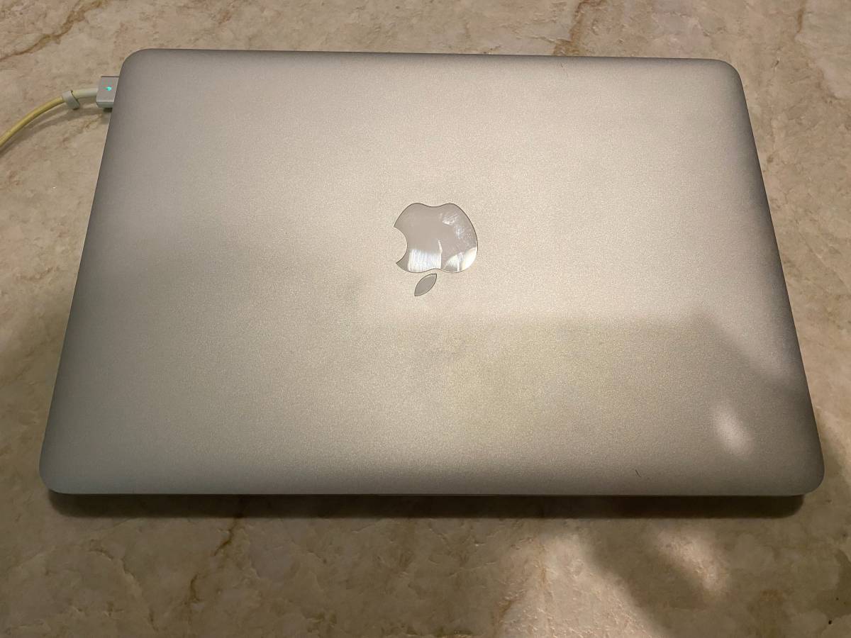 MacBook Pro (Retina, 13-inch, Early 2015)