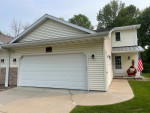 Beautiful Spacious Howard Duplex Available March