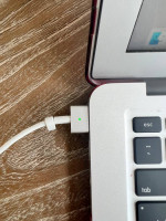 Apple MacBook Air, 13"- 1.3GHz Intel Core i5, 8GB 1600 MHz DDR3