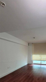 ↪ BRICKELL ON THE RIVER S T 2/2 BRICKELL:  New Listing  Great Condo In Conveni