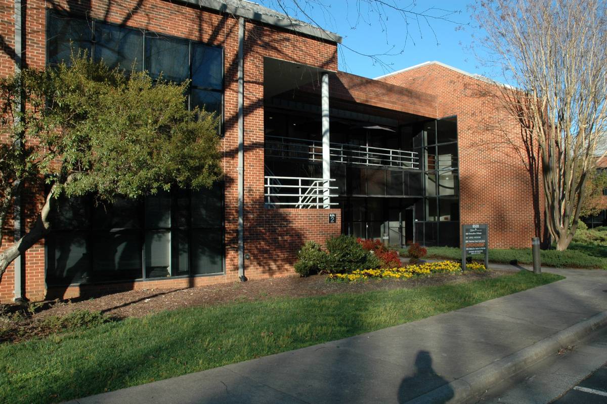 Amazing Office spaces starting at $296 a month!