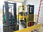 Small Secured Business Warehouse w/ Free Forklift - Castleton