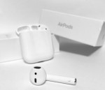 Apple AirPods (2nd Generation) Wireless Ear B