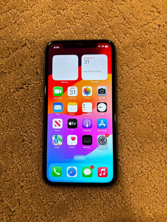 iPhone 11 factory unlocked