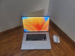 2019 Apple MacBook Pro 16 Touch Bar Six Core 2.6gh i7 16GB Ram 1TB SSD