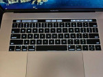 2017 Macbook PRO Touchbar 15.4 , i7, 512gb,16gb Ram