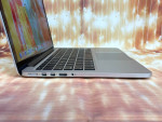 MACBOOK PRO 1502 256 SSD LIKE NEW