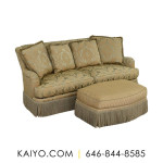 Thomasville Traditional Saddle Arm Sofa with Ottoman (Was 2500)