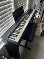 Roland FP-30 Paino (88 key)