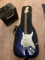 Fender stratocaster affinity with marshall Mg10 amp