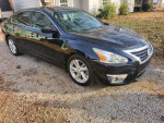 2015 Nissan Altima 75,000 mi
