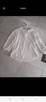 Beautiful New Blouse & Capris Size XL