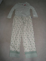 New w Tags: 2-Pc Pajama Set, Green & Ivory w Flowers & Stripes, Size L