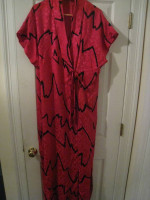 Gorgeous Vintage Saks Fifth Avenue 100% Silk Pink Black Tunic Robe!!!!