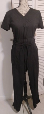 BLACK SCRUB BY HEALING HANDS AND SCRUBS STARS