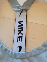 WomanTanktop Athleta Nike Head Size Medium Tank TopTh