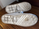 White Sneaker w/ Gray Fur Lined Tongue - Size 6