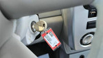 Key in ignition of a 2006 Chrysler PT Cruiser with mileage 147,412, featuring blue exterior and gray interior.