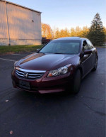 2008 Honda Accord EX-L for sale with 250000 mileage in good condition, priced at $1800.