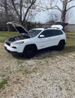 2015 Jeep Cherokee Altitude in excellent condition, SUV for sale with delivery option available.