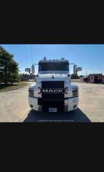 Mack ANTHEM 64T