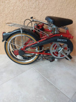 Vintage Dahon Stowaway folding bike