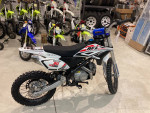 2020 Apollo RFZ 125 Z20 Max Dirt Bike (16/19) tires will trade