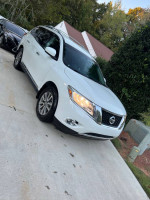 2016 Nissan Pathfinder SL FWD 112,000 mi
