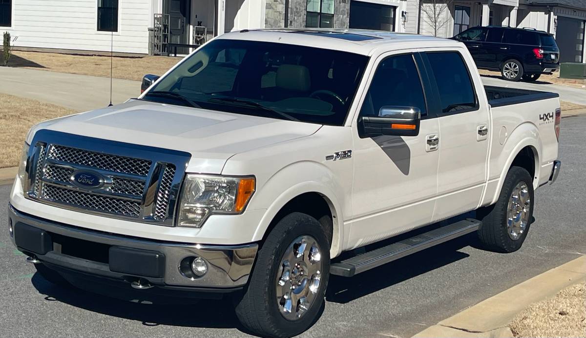 2012 Ford F-150 Platinum 4WD  113,000 mi