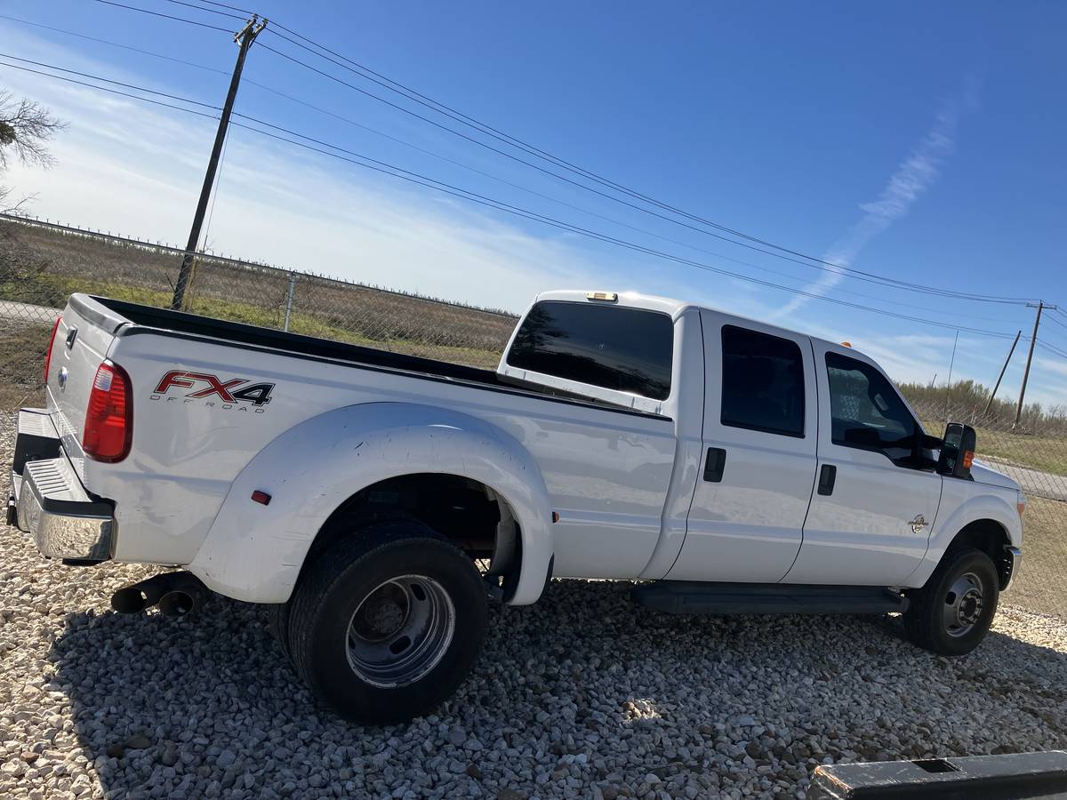Ford F-350 81,000 mi