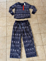 NWTs! Nautica women's pajamas set size M