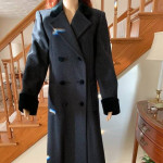 Black Liz Claiborne Winter Coat Velvet Collar 100% Wool Sz 8