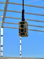 2020 Vibo 5000lb boat lift