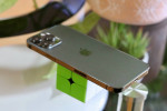 Apple iPhone 13 Pro Max 128GB Graphite, Unlocked, w orig box. 1 owner