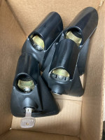 Yakima Roof Rack - Railrider Towers + Landing Pad 1 + Locks