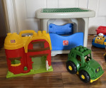 Step 2 building Table w/HUGE assortment of mega blocks; farm/vehicle