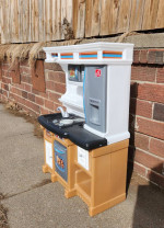 Electronic Step 2 Beige/White Play Kitchen