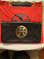Tory Burch Reva Clutch