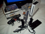 Nintendo WII Gaming Bundle, 9 Games, Guitar Hero Microphone